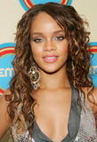 th_a52_Twitchy_Rihanna_TempoChannelBarbadosLaunch07.jpg